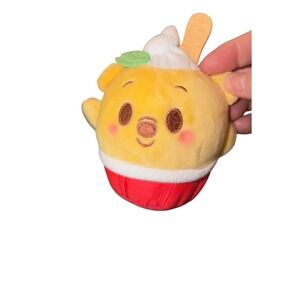 Disney‎ Munchlings Pooh Cupcake Plush Toy